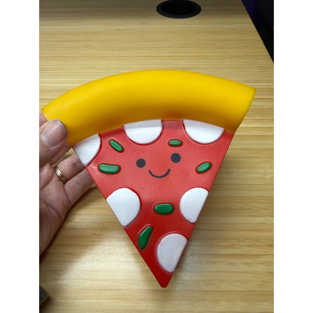 RINCO Kawaii Pizza‎ Slice Squishy Squeeze Toy Soft Vinyl Cute Smiling